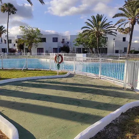 בית הארחה Playa Centro 2 3*